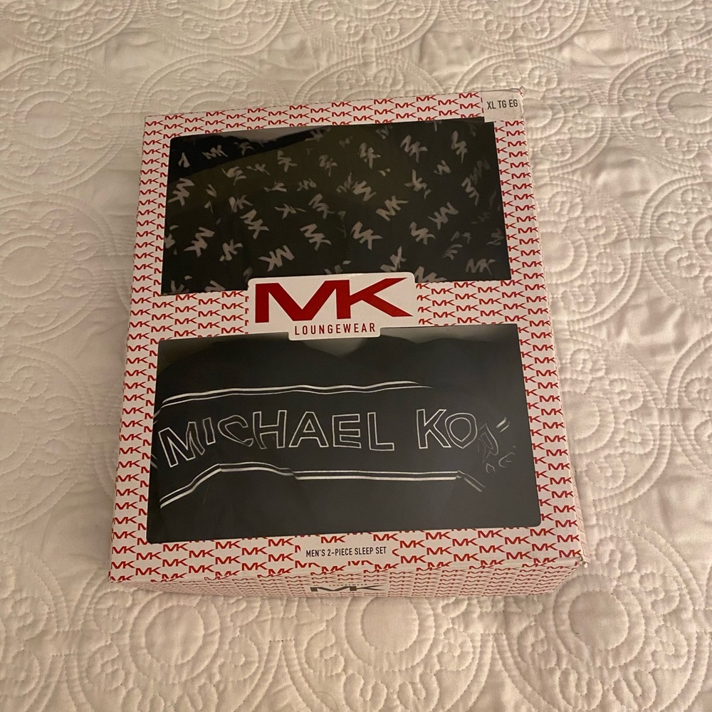 Michael kors men’s lounge wear set